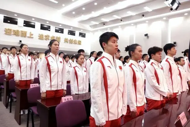 中国首套碳中和奥运领奖装备 低碳环保！