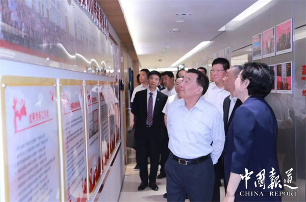 中国法学会会长王晨在北京调研“一带一路”法治研究与实践工作