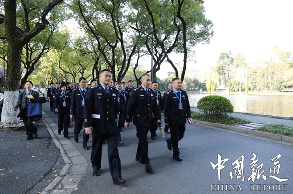 春启浙大 智汇公安丨山东：邹平市公安局“新质战斗力提升班”在浙江大学开班