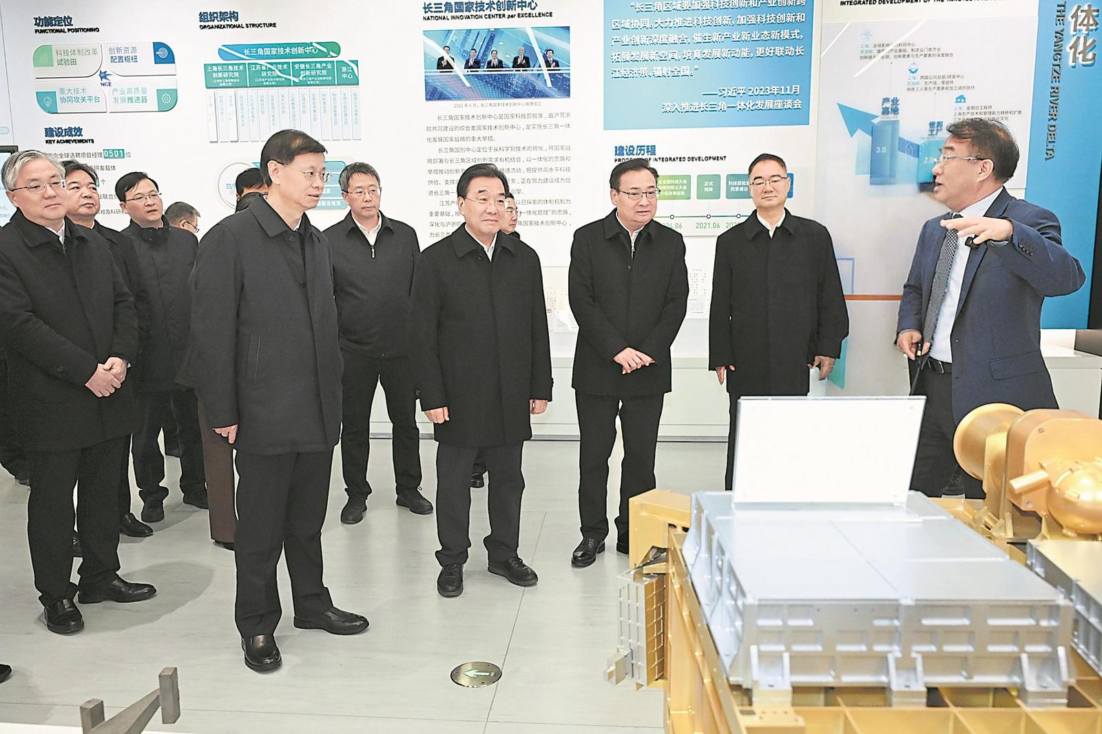 List Of Fridays In 2025 2 Bedroom Apartments & Units For Rent In South Bank, Qld 4101 (+1